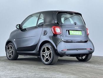 Used smart fortwo 2022 for sale - 79430762: Photo