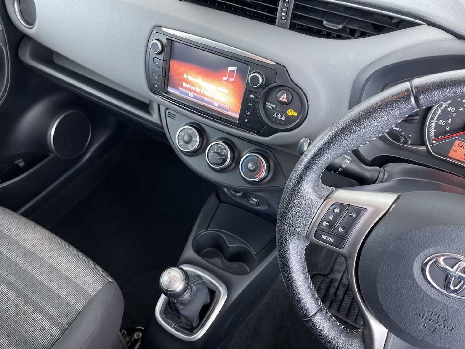 Used Toyota Yaris 2016 for sale - 77072198: Photo 45