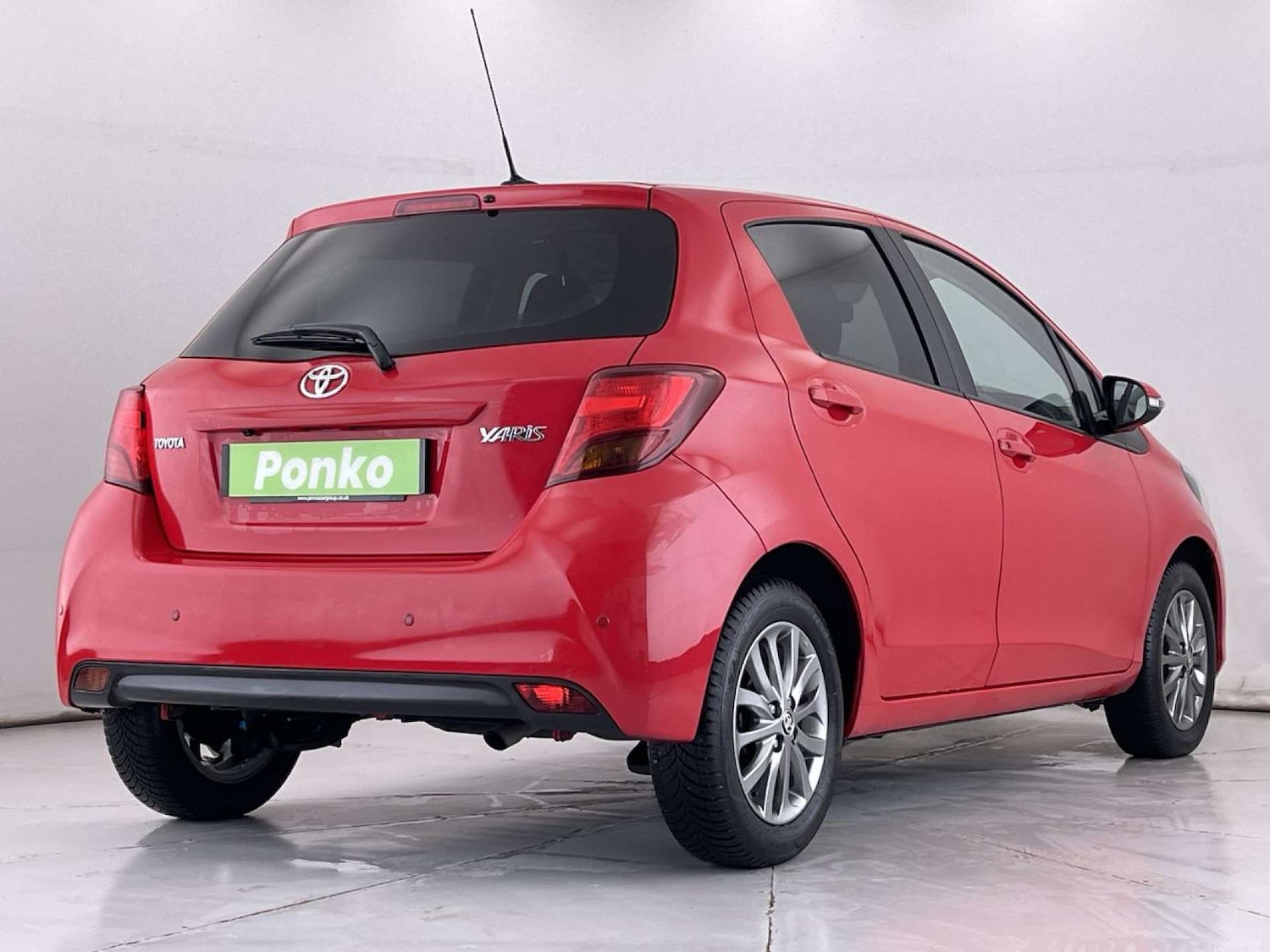 Used Toyota Yaris 2016 for sale - 77072198: Photo 5