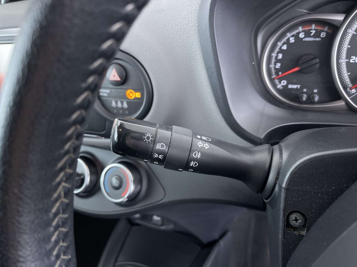 Used Toyota Yaris 2016 for sale - 77072198: Photo 52