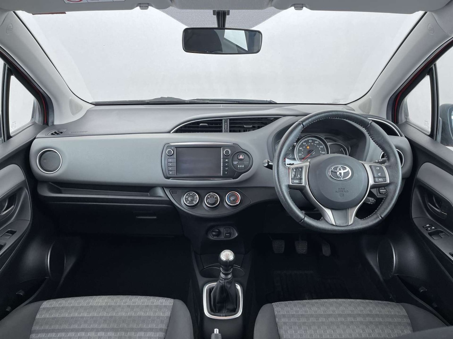 Used Toyota Yaris 2016 for sale - 77072198: Photo 8