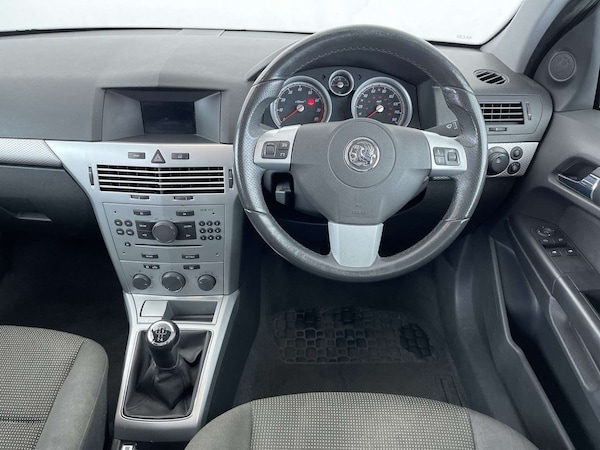 Used Vauxhall Astra 2009 for sale - 76305787: Photo 35