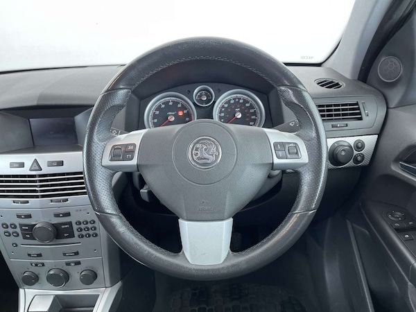 Used Vauxhall Astra 2009 for sale - 76305787: Photo 36