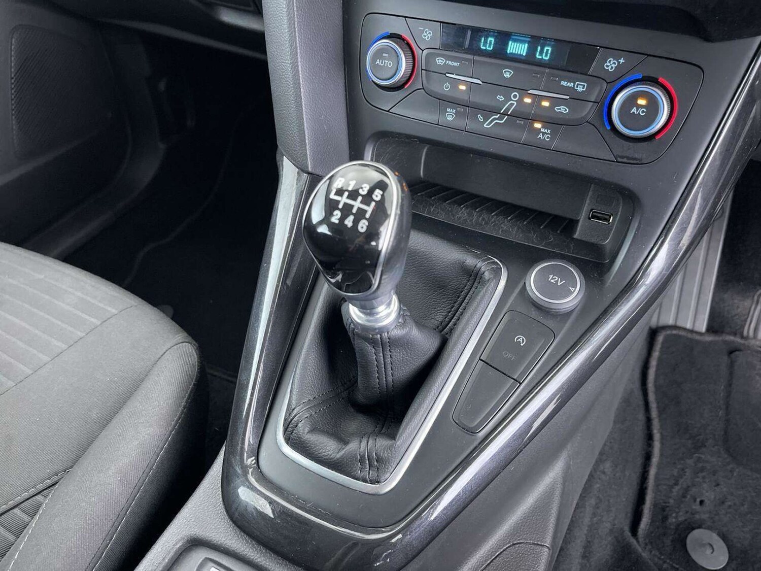 Used Ford Focus 2017 for sale - 76601099: Photo 48