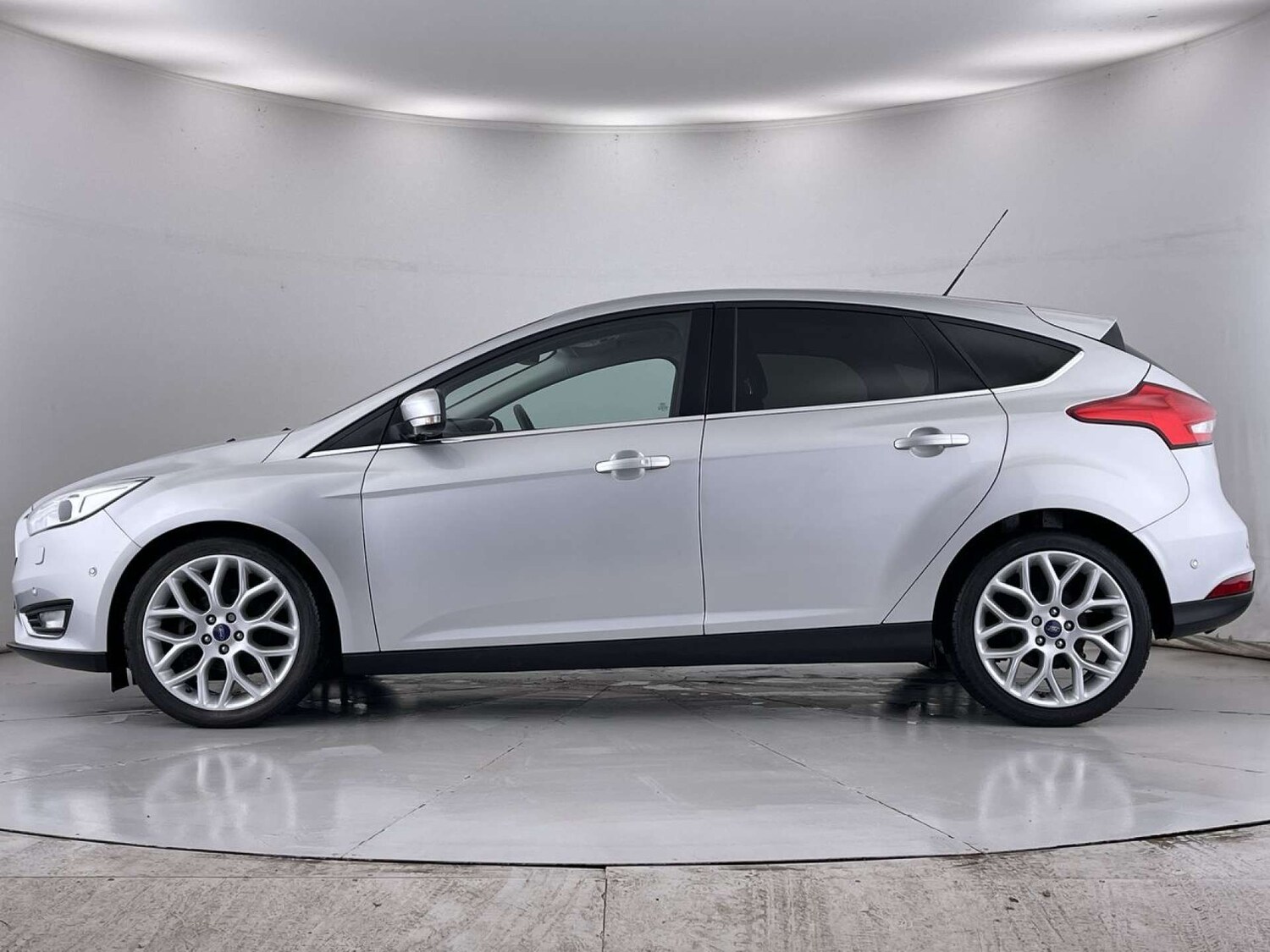 Used Ford Focus 2016 for sale - 76601746: Photo 16