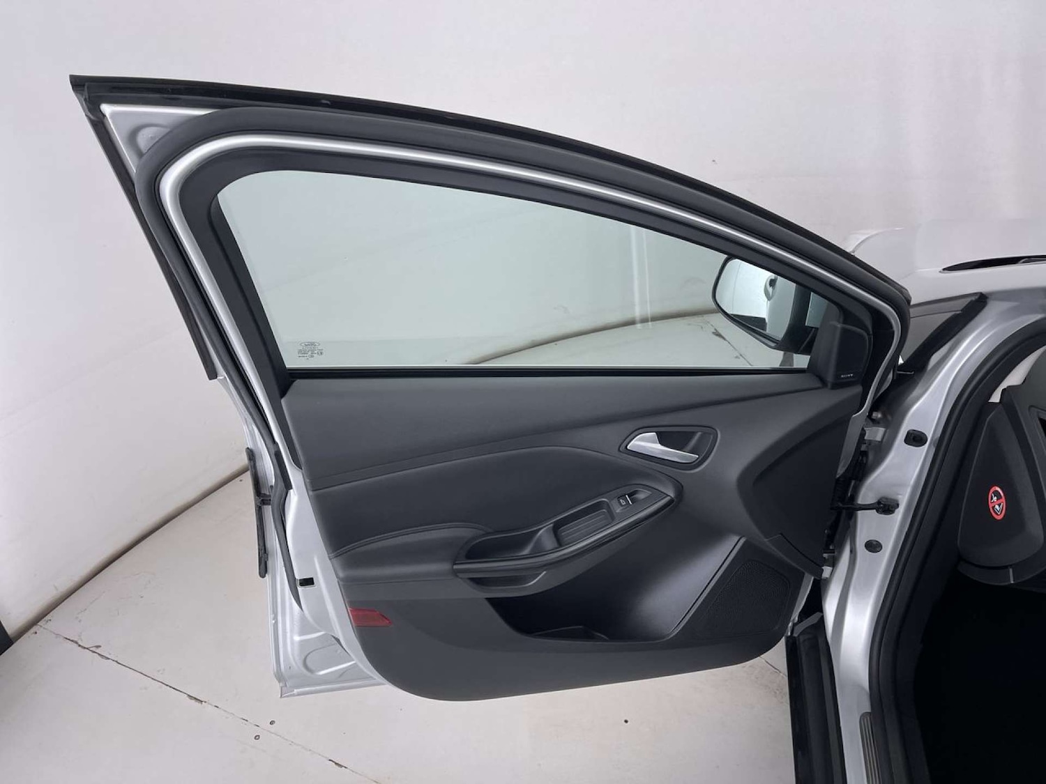 Used Ford Focus 2016 for sale - 76601746: Photo 27