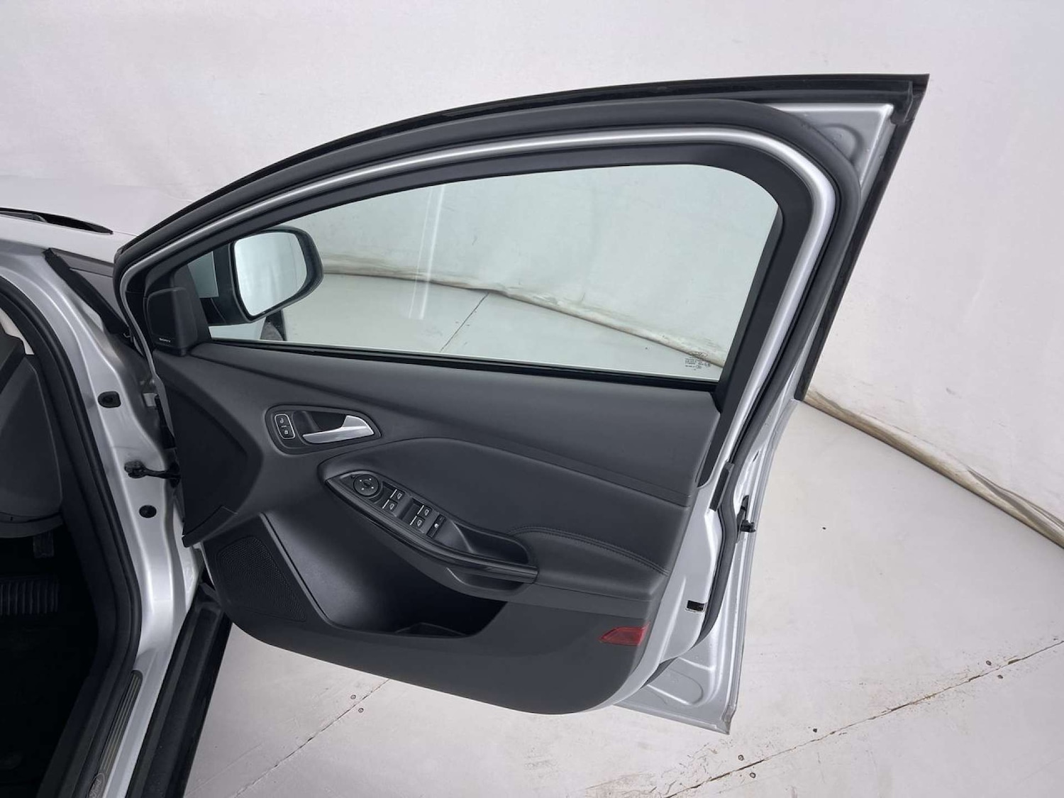 Used Ford Focus 2016 for sale - 76601746: Photo 29