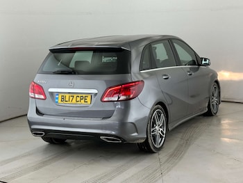Used Mercedes-Benz B Class 2017 for sale - 77830714: Photo