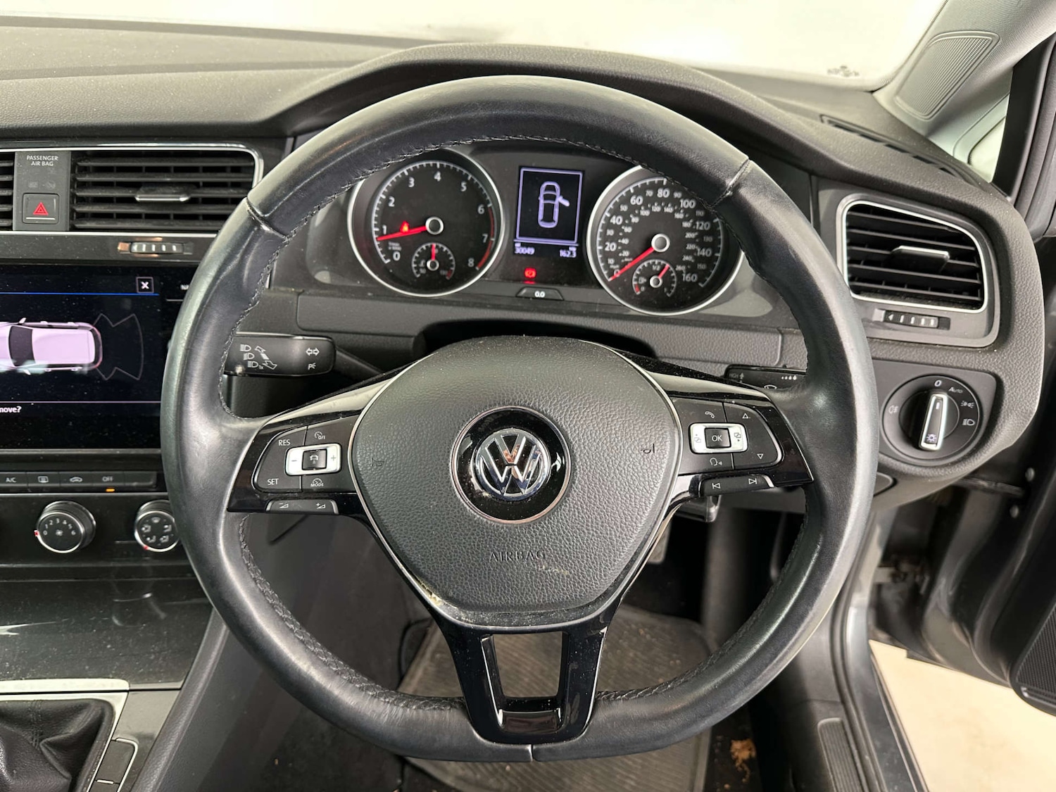 Used Volkswagen Golf 2017 for sale - 77920827: Photo 12