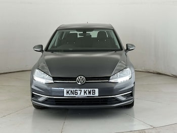 Used Volkswagen Golf 2017 for sale - 77920827: Photo