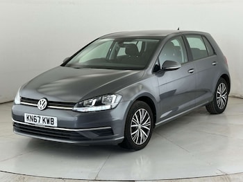 Used Volkswagen Golf 2017 for sale - 77920827: Photo