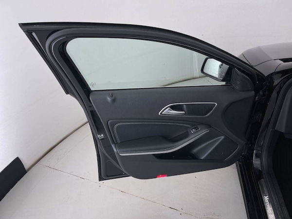 Used Mercedes-Benz A-Class 2017 for sale - 76340757: Photo 27
