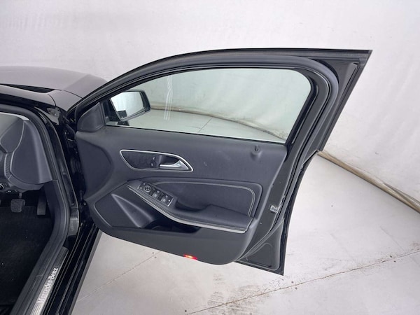 Used Mercedes-Benz A-Class 2017 for sale - 76340757: Photo 29
