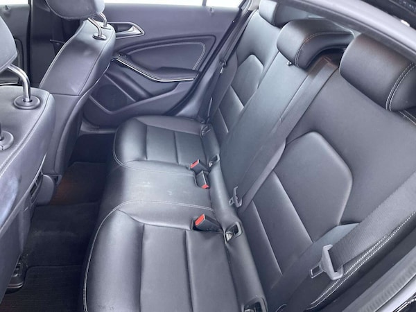 Used Mercedes-Benz A-Class 2017 for sale - 76340757: Photo 9