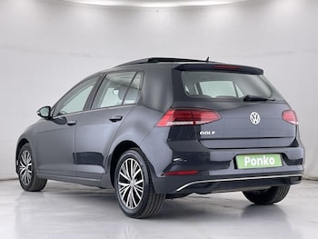 Used Volkswagen Golf 2018 for sale - 75509429: Photo