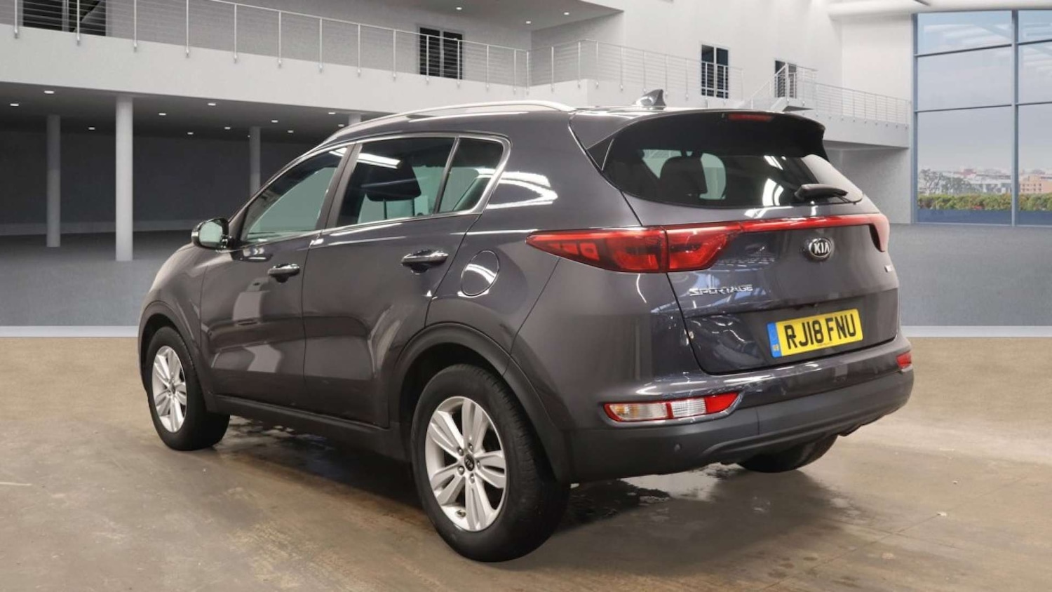 Used Kia Sportage 2018 for sale - 76905280: Photo 3