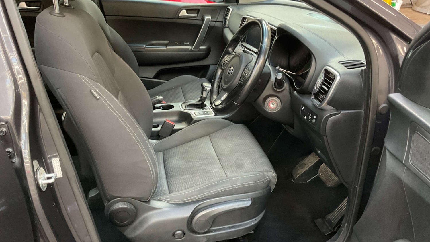 Used Kia Sportage 2018 for sale - 76905280: Photo 9