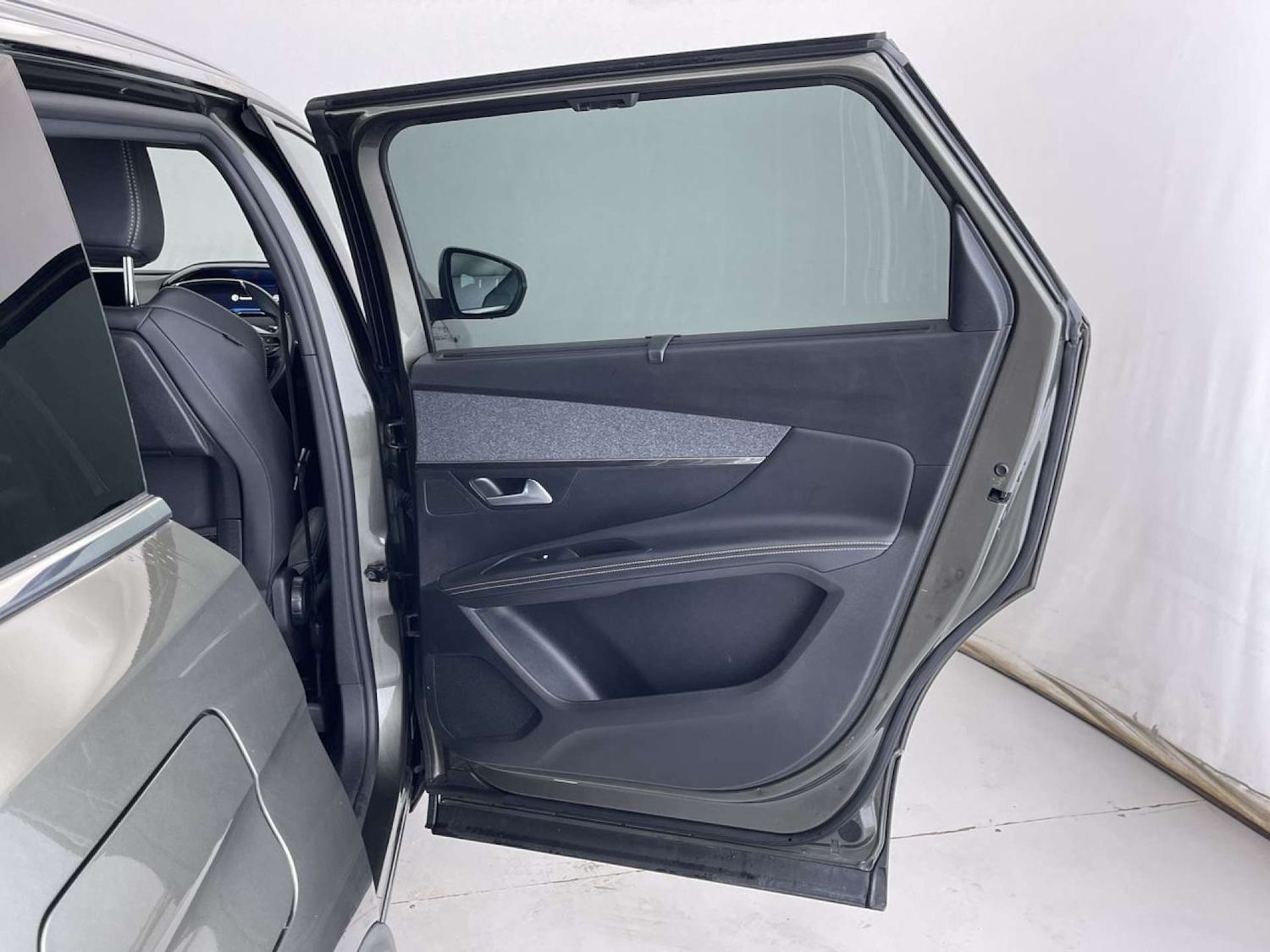 Used Peugeot 5008 2020 for sale - 77357564: Photo 30