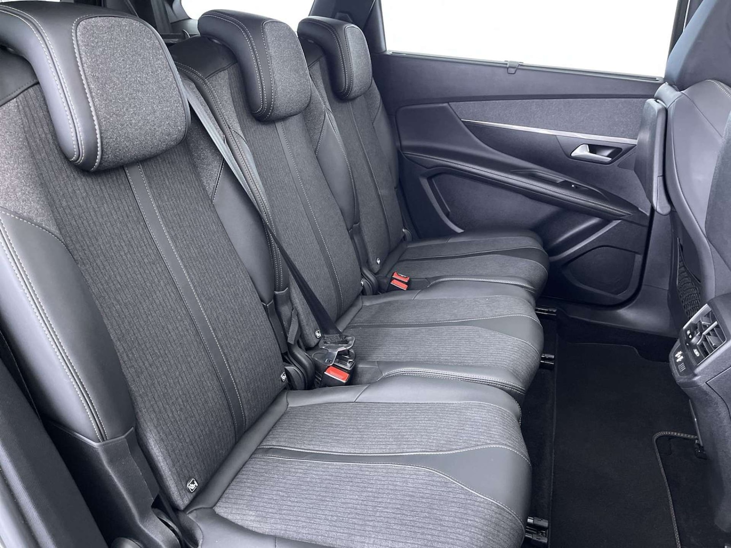 Used Peugeot 5008 2020 for sale - 77357564: Photo 9