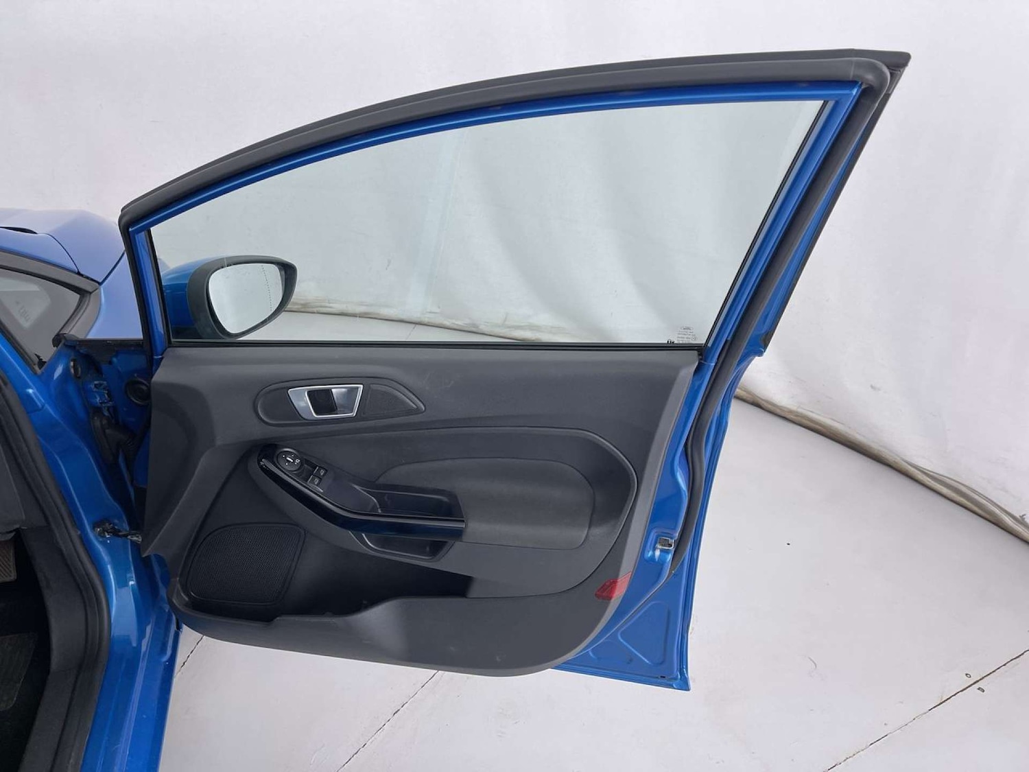 Used Ford Fiesta 2014 for sale - 76243996: Photo 29