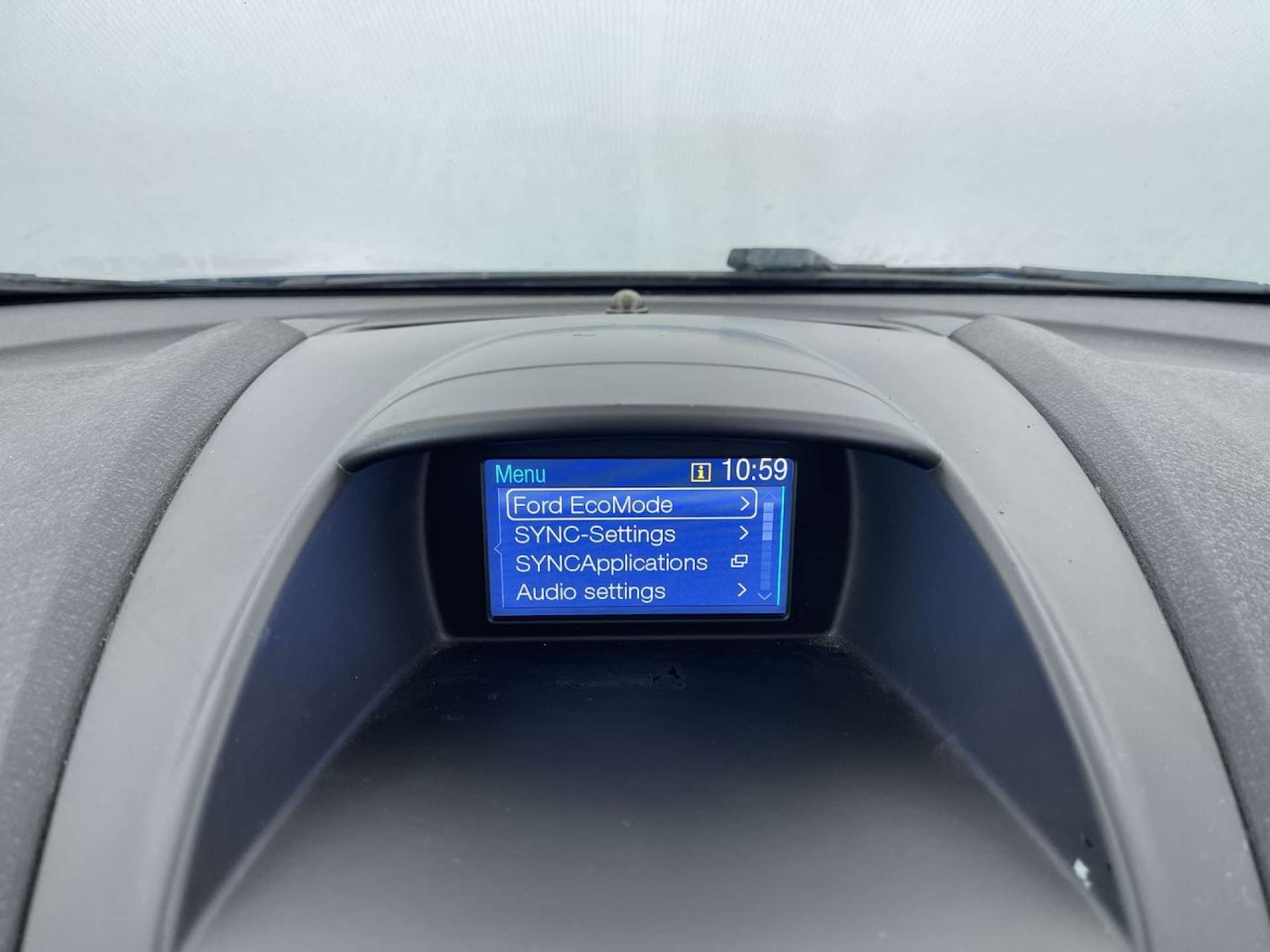 Used Ford Fiesta 2014 for sale - 76243996: Photo 40