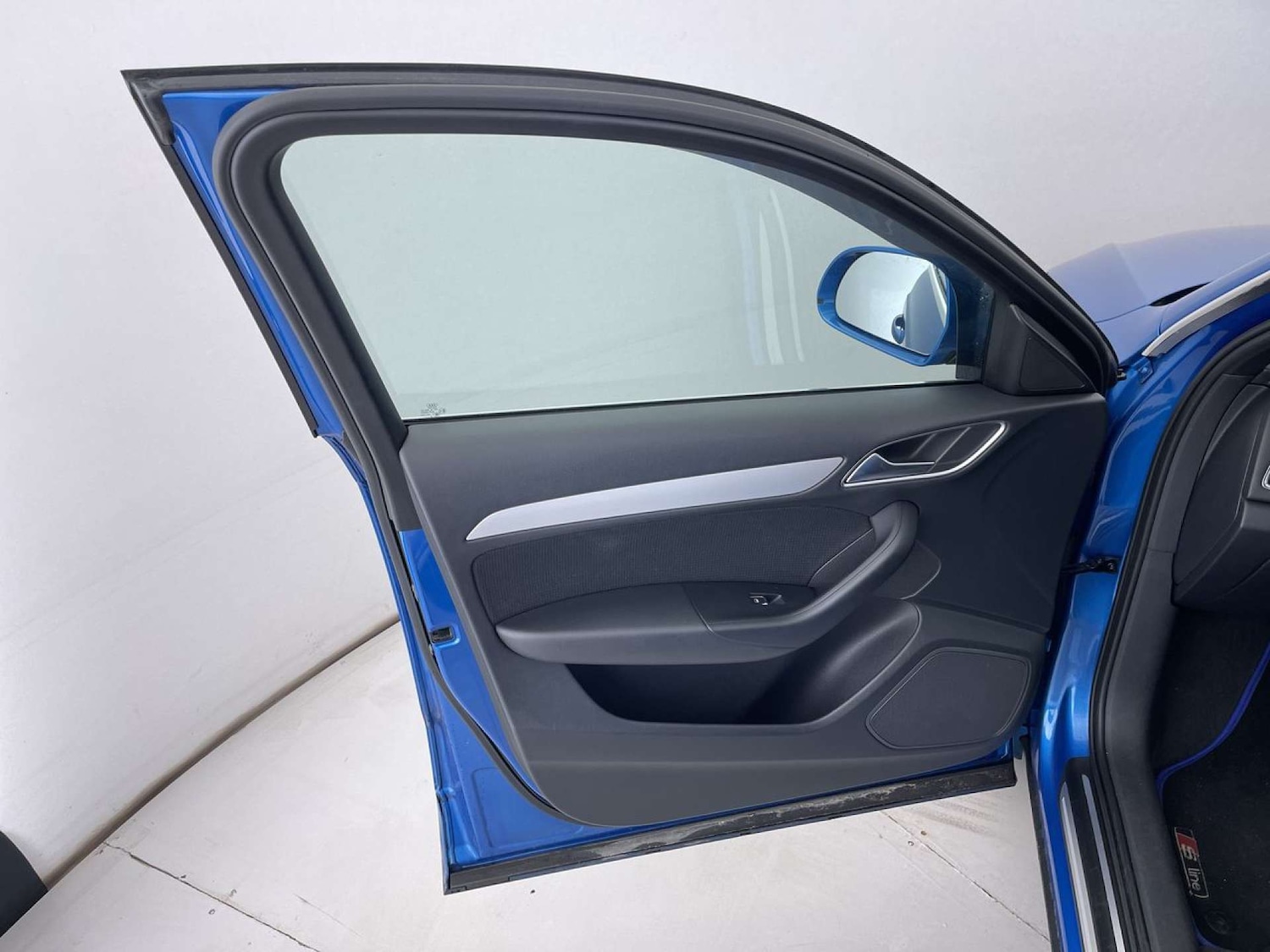 Used Audi Q3 2016 for sale - 76333105: Photo 27