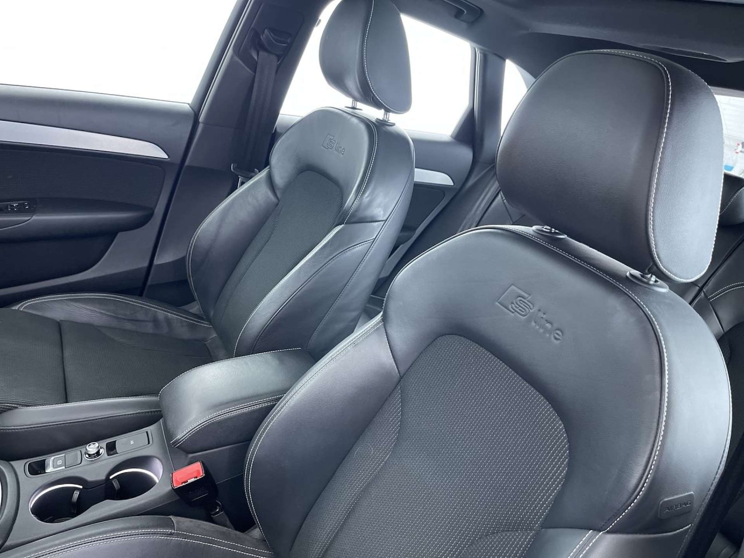 Used Audi Q3 2016 for sale - 76333105: Photo 31