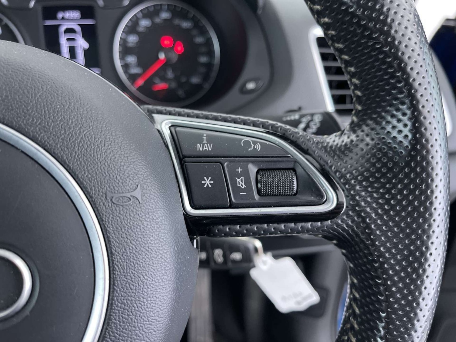 Used Audi Q3 2016 for sale - 76333105: Photo 51