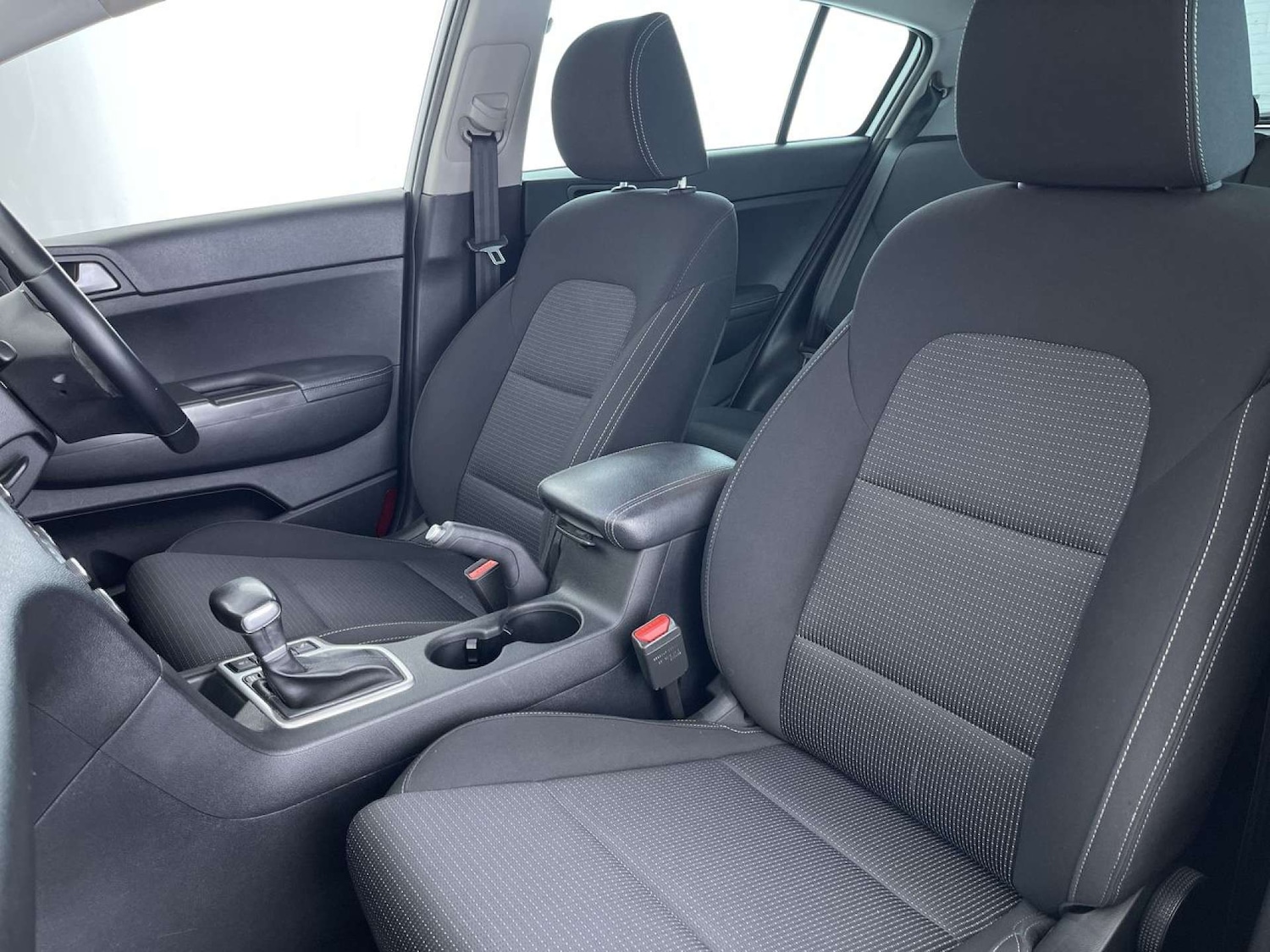 Used Kia Sportage 2017 for sale - 76209995: Photo 31