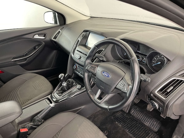 Used Ford Focus 2016 for sale - 76319737: Photo 11