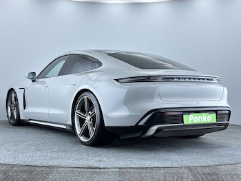 Used Porsche Taycan 2020 for sale - 79449535: Photo
