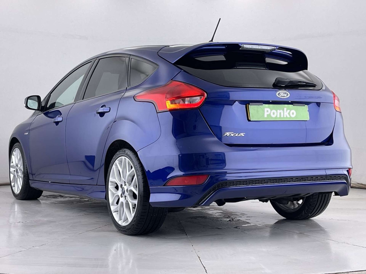 Used Ford Focus 2018 for sale - 76718845: Photo 3