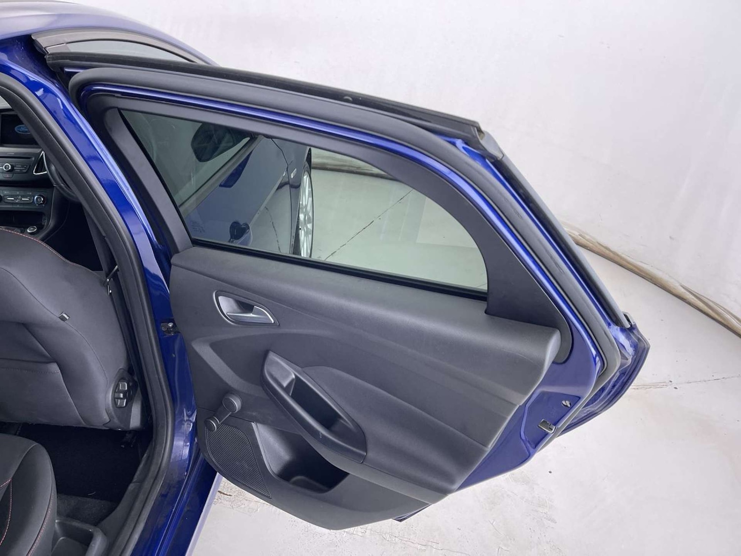 Used Ford Focus 2018 for sale - 76718845: Photo 30