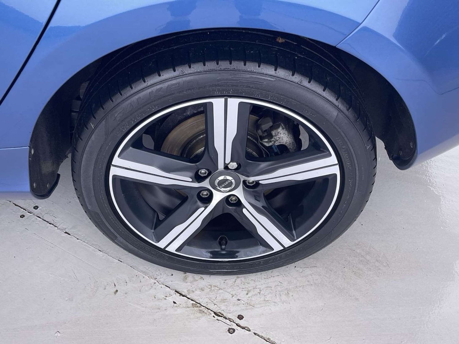 Used Volvo V40 2017 for sale - 76544310: Photo 22