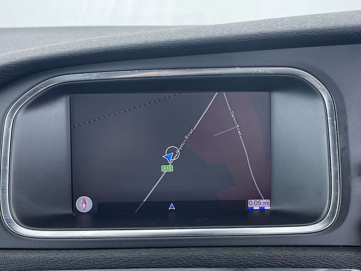 Used Volvo V40 2017 for sale - 76544310: Photo 42