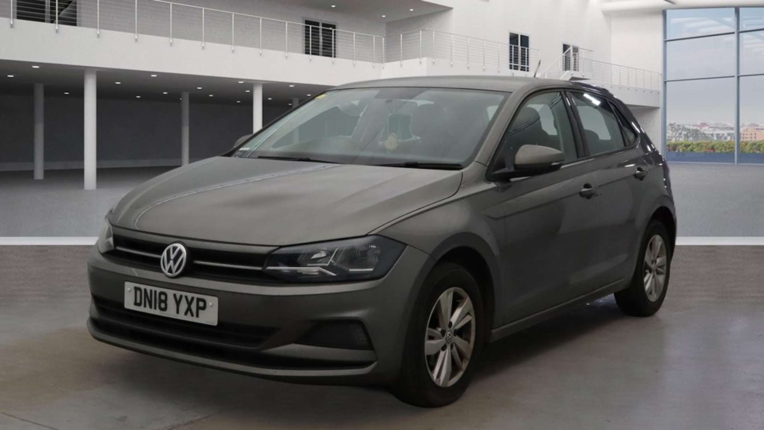 Used Volkswagen Polo 2018 for sale - 77880376: Photo 2