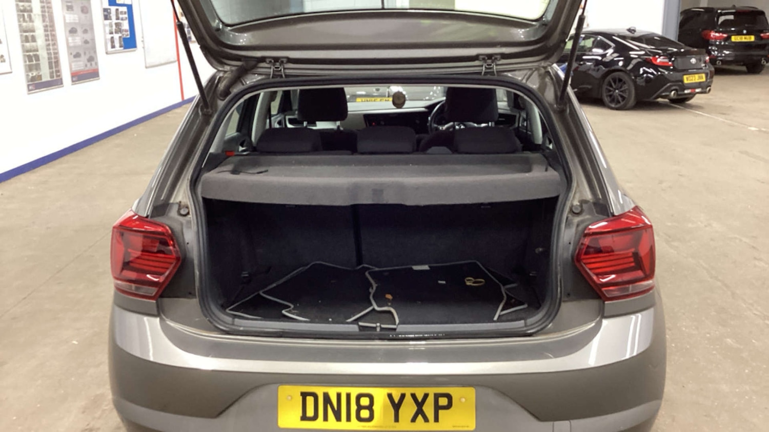 Used Volkswagen Polo 2018 for sale - 77880376: Photo 7