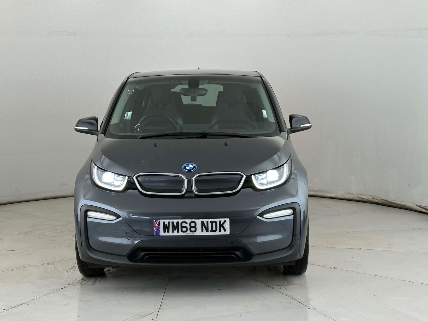 Used BMW i3 2018 for sale - 77702634: Photo 2