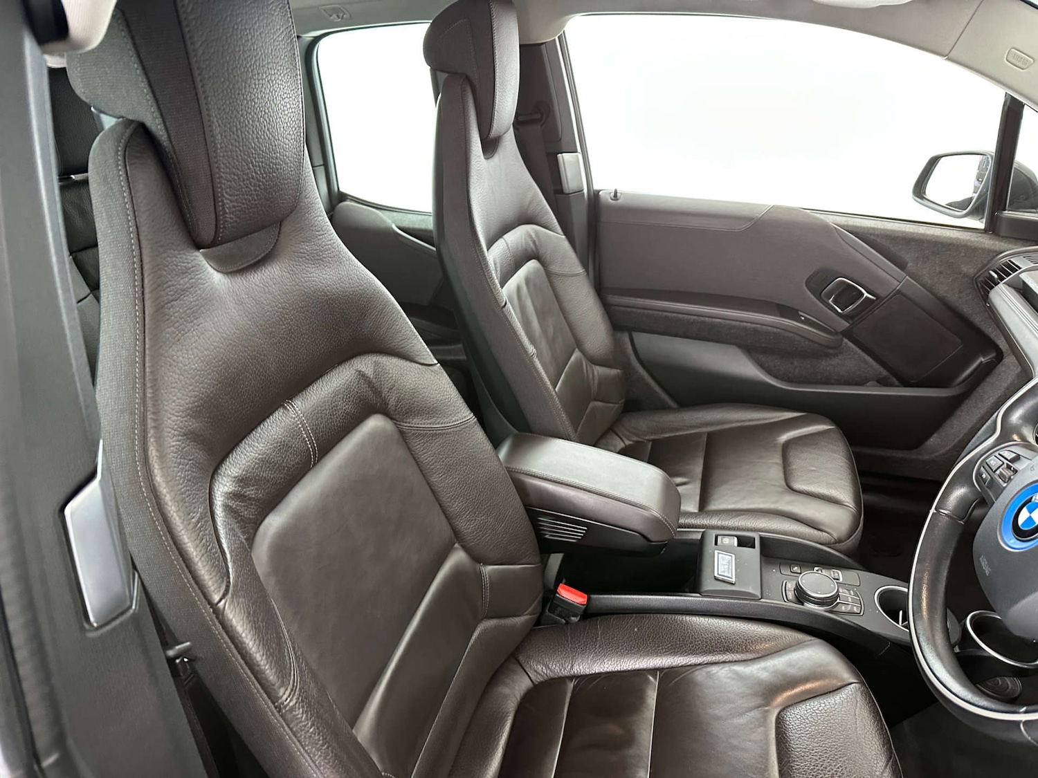 Used BMW i3 2018 for sale - 77702634: Photo 9