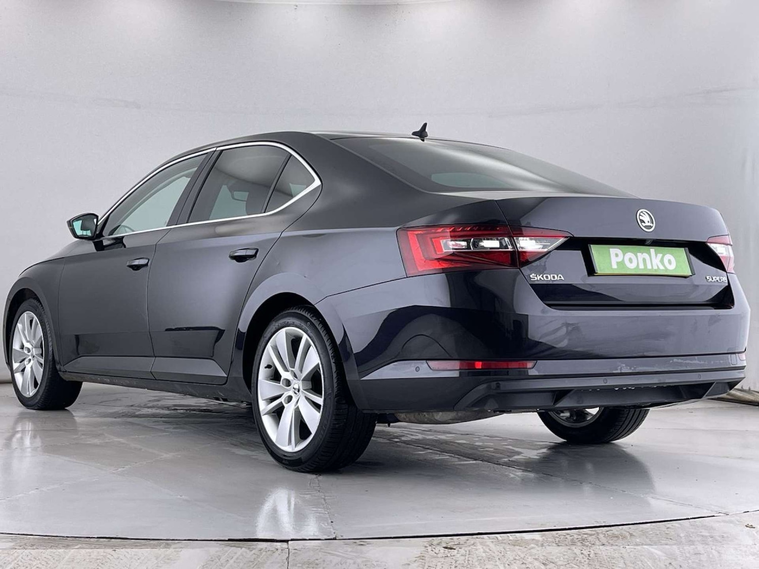 Used Skoda Superb 2015 for sale - 76509333: Photo 3