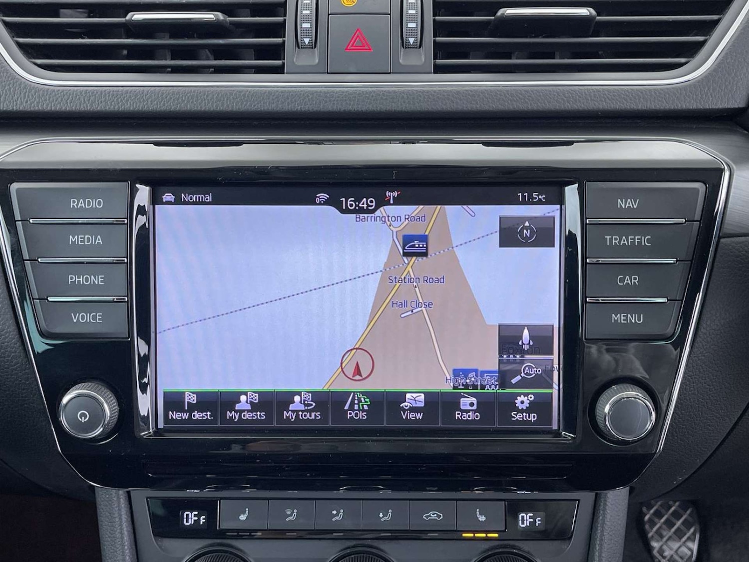 Used Skoda Superb 2015 for sale - 76509333: Photo 42