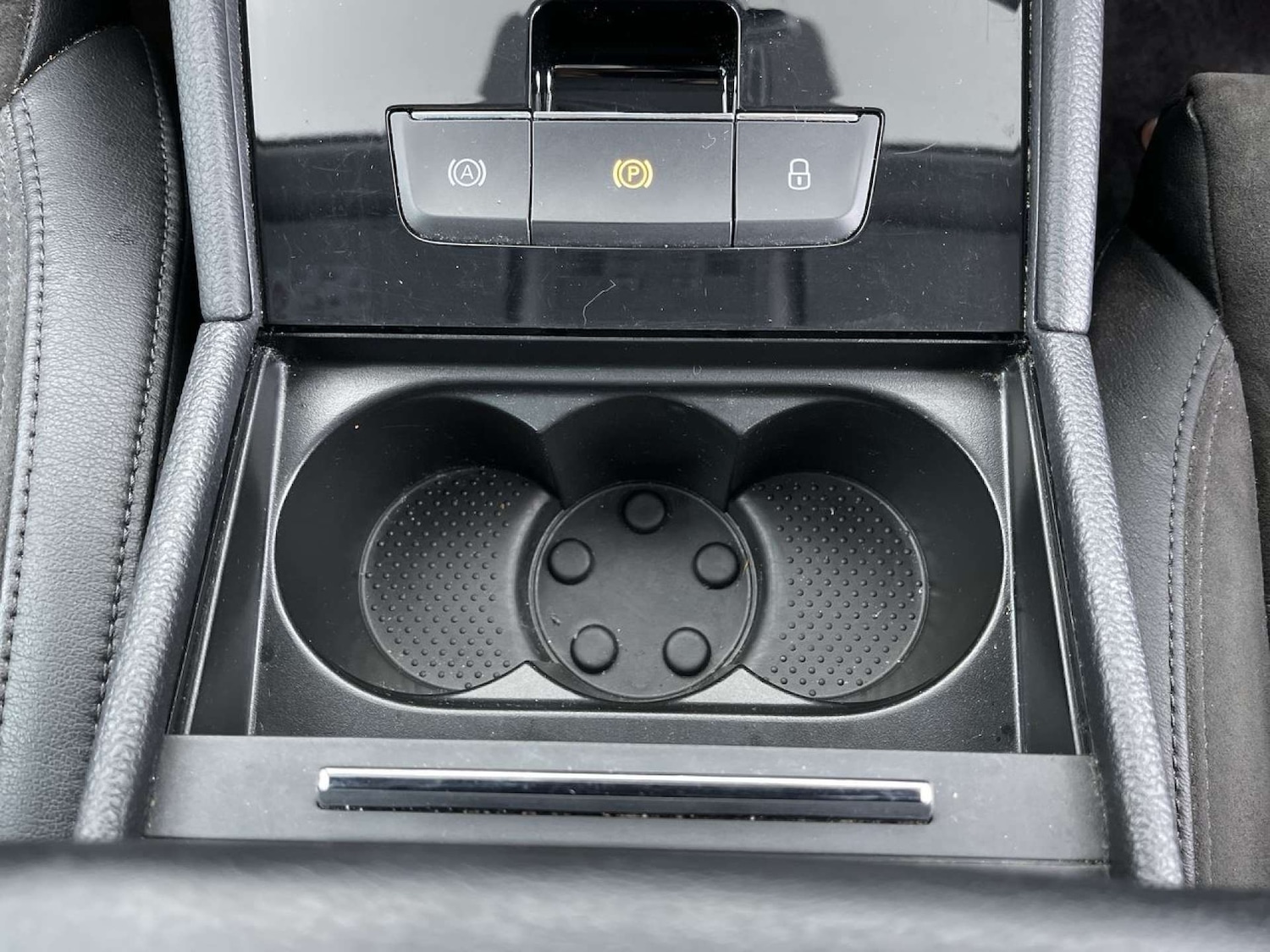 Used Skoda Superb 2015 for sale - 76509333: Photo 49