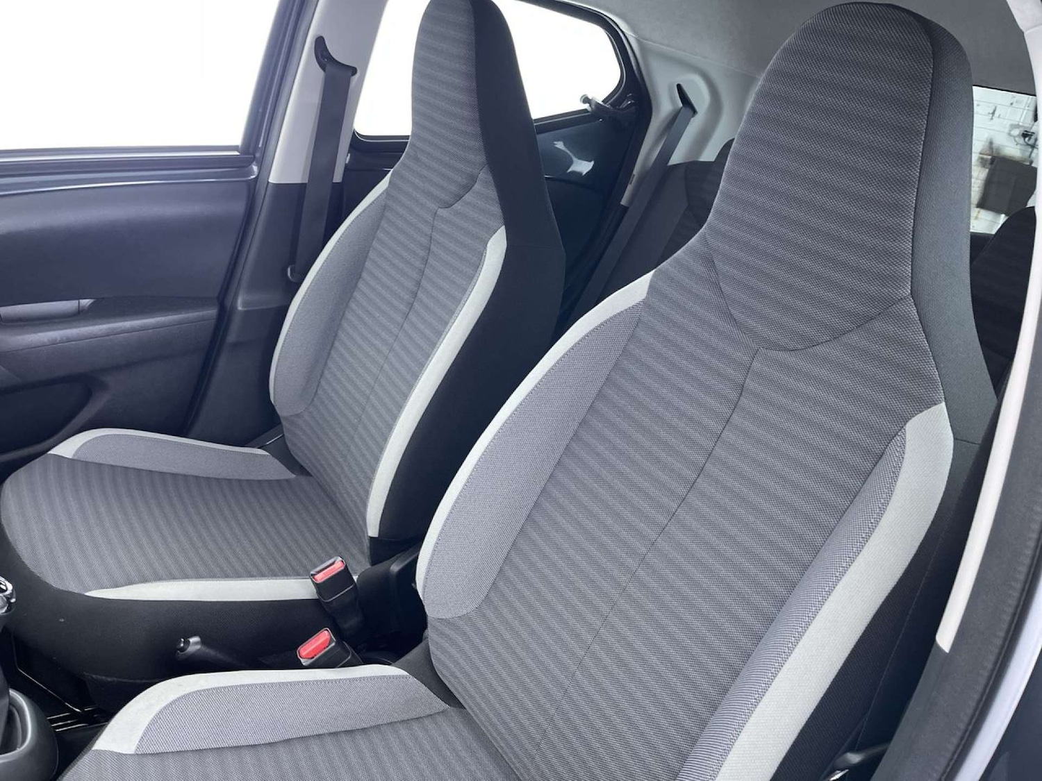 Used Toyota AYGO 2020 for sale - 77207672: Photo 31