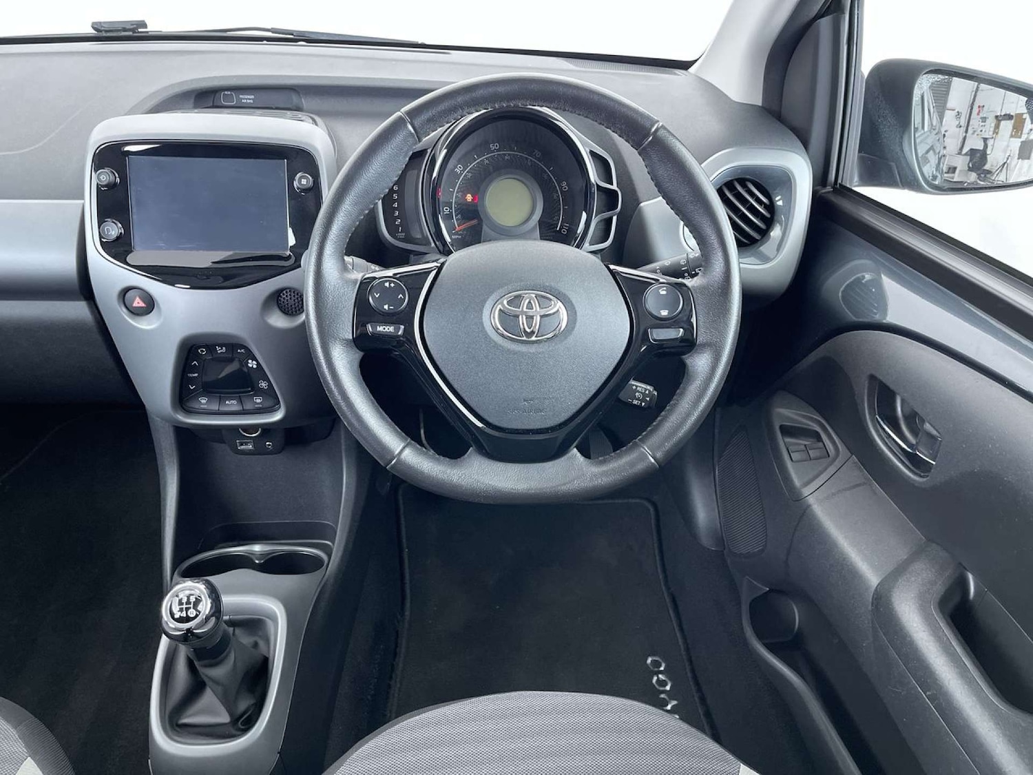 Used Toyota AYGO 2020 for sale - 77207672: Photo 35