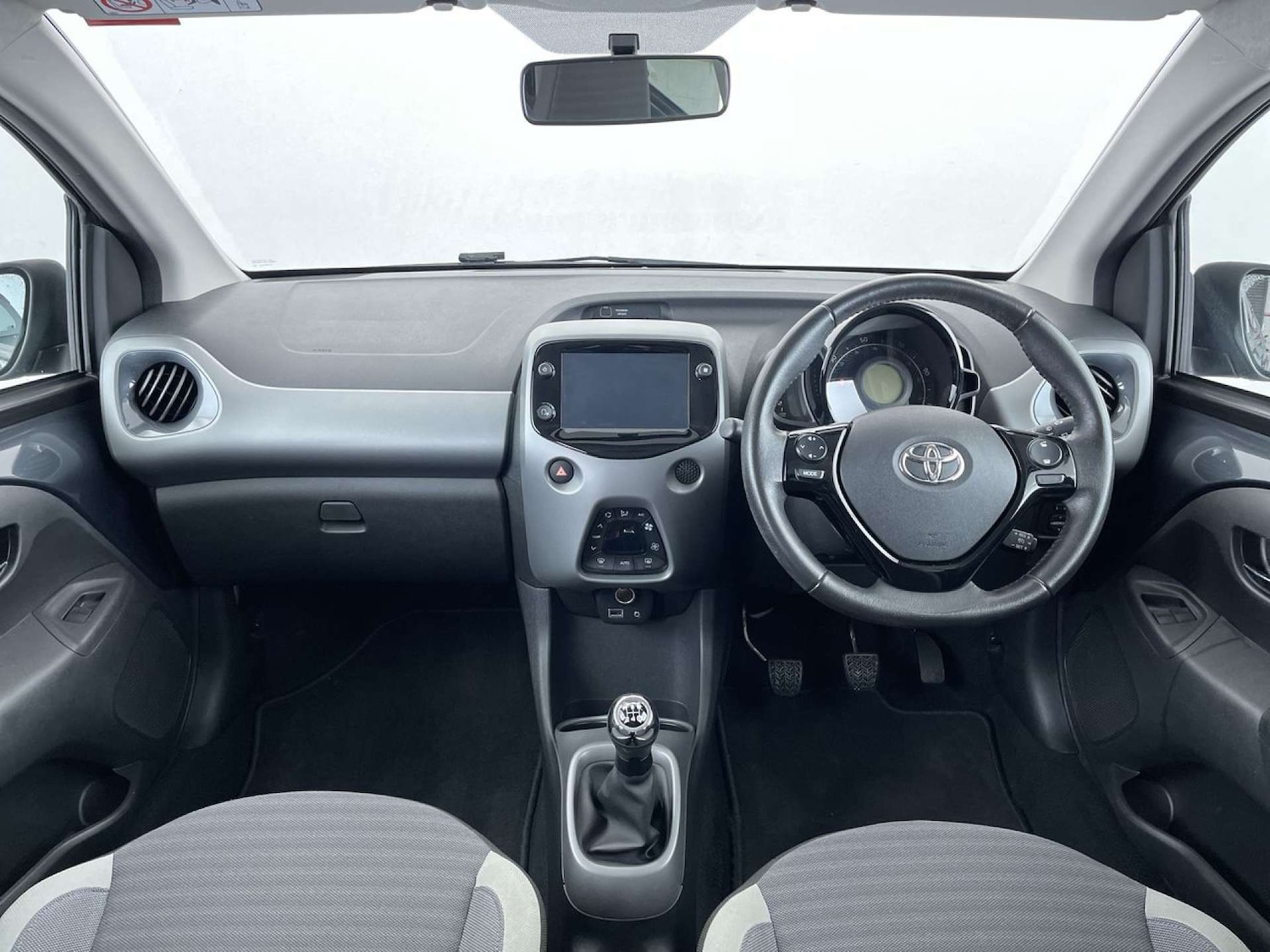 Used Toyota AYGO 2020 for sale - 77207672: Photo 8