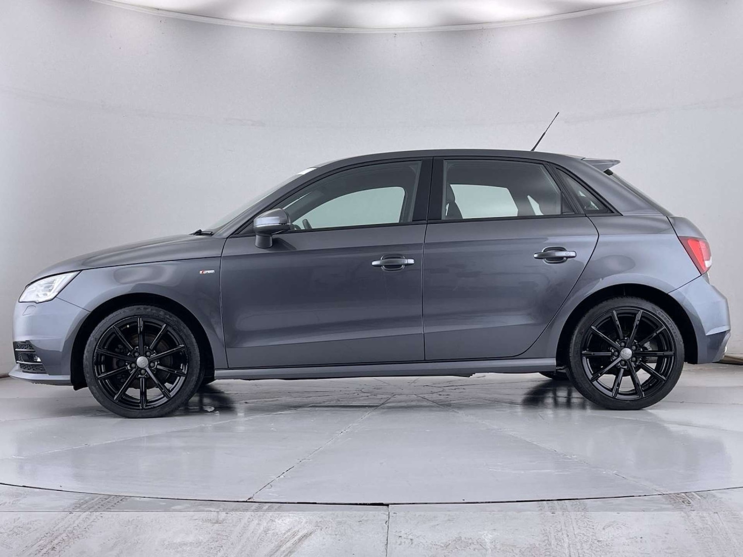 Used Audi A1 2015 for sale - 77236261: Photo 16