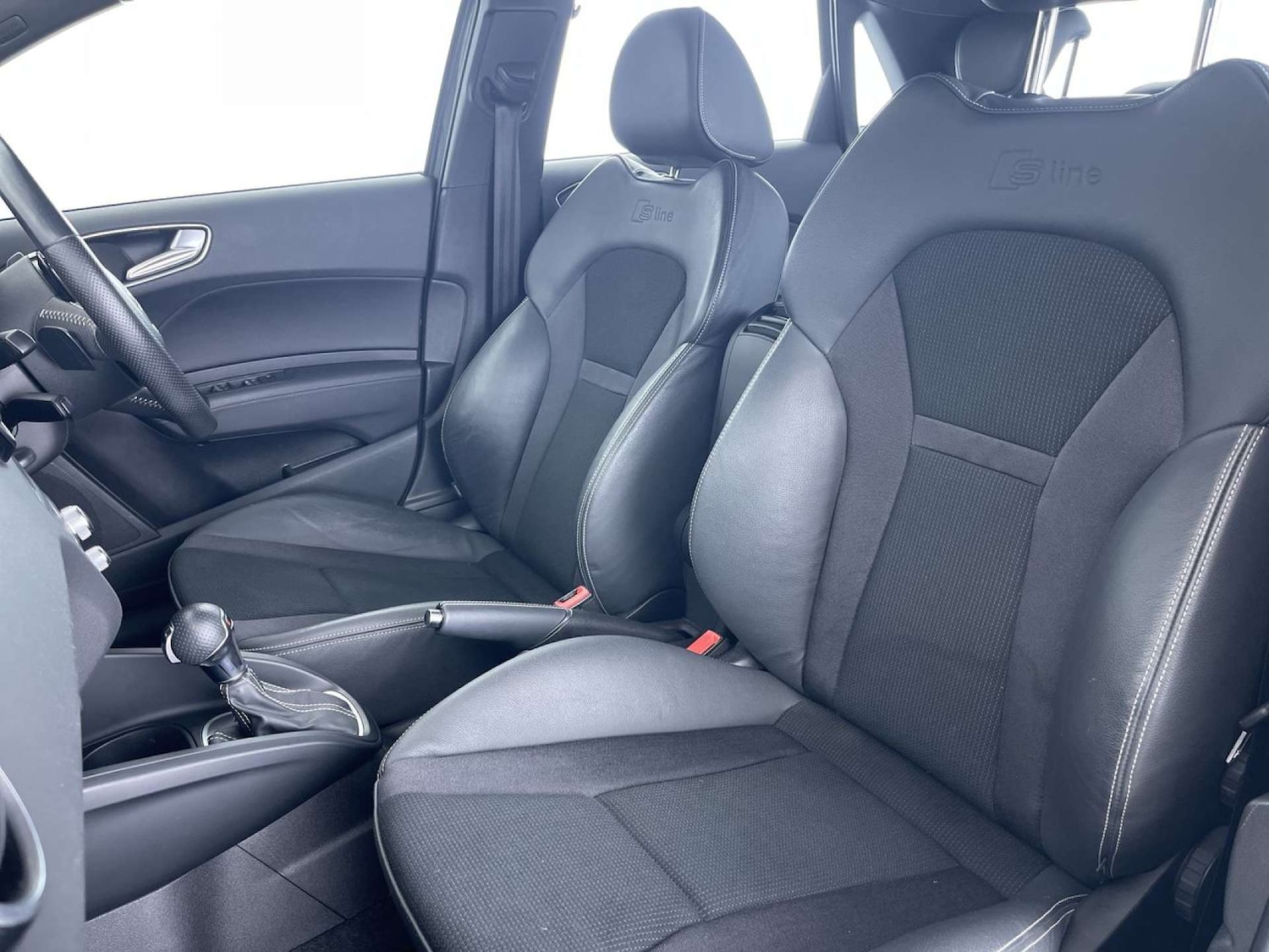 Used Audi A1 2015 for sale - 77236261: Photo 31