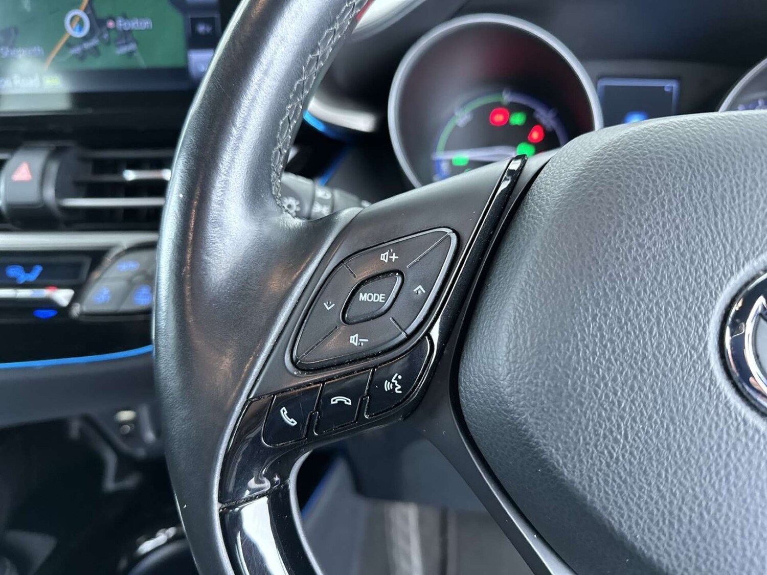 Used Toyota C-HR 2018 for sale - 77406151: Photo 52