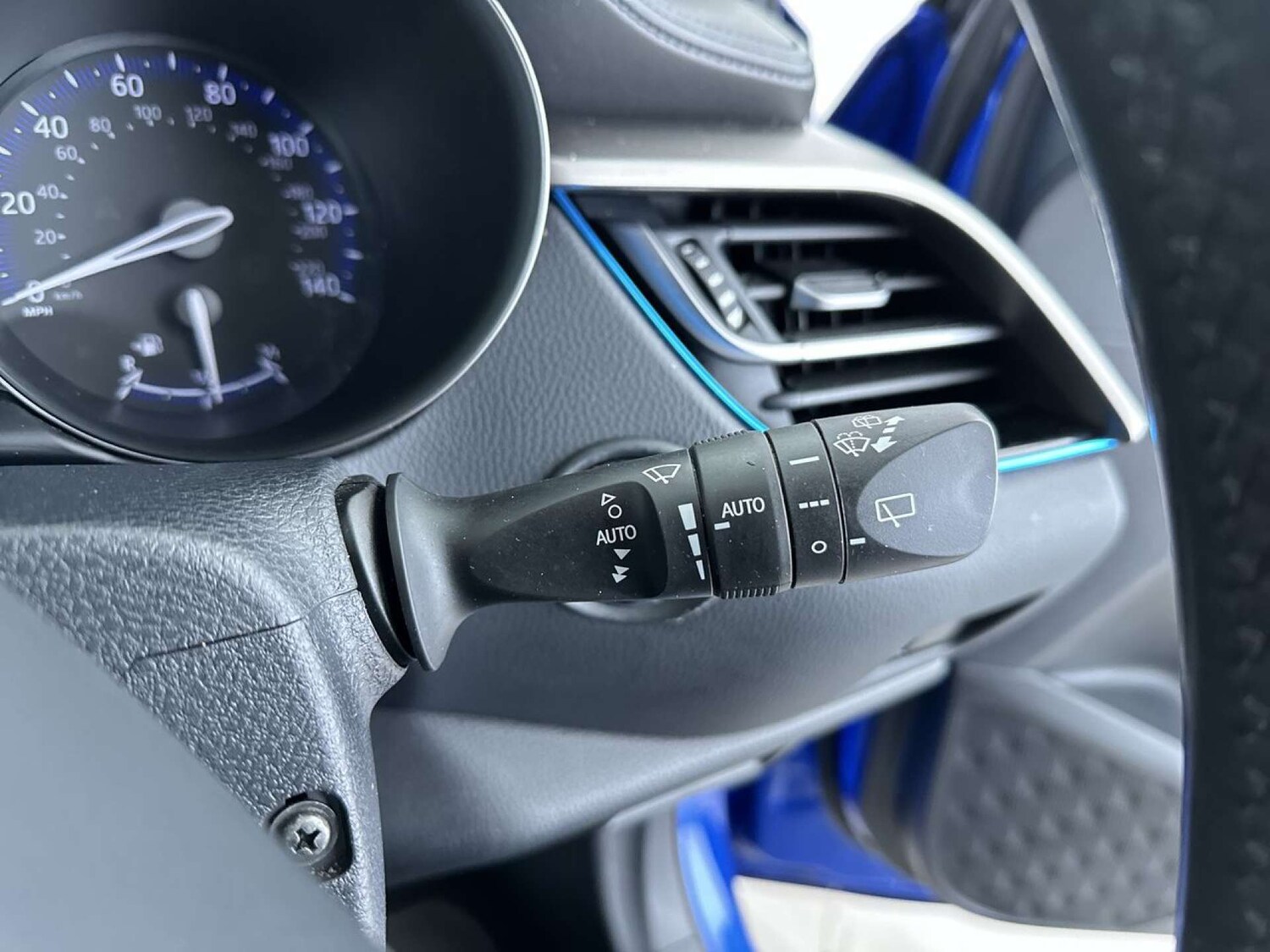 Used Toyota C-HR 2018 for sale - 77406151: Photo 55