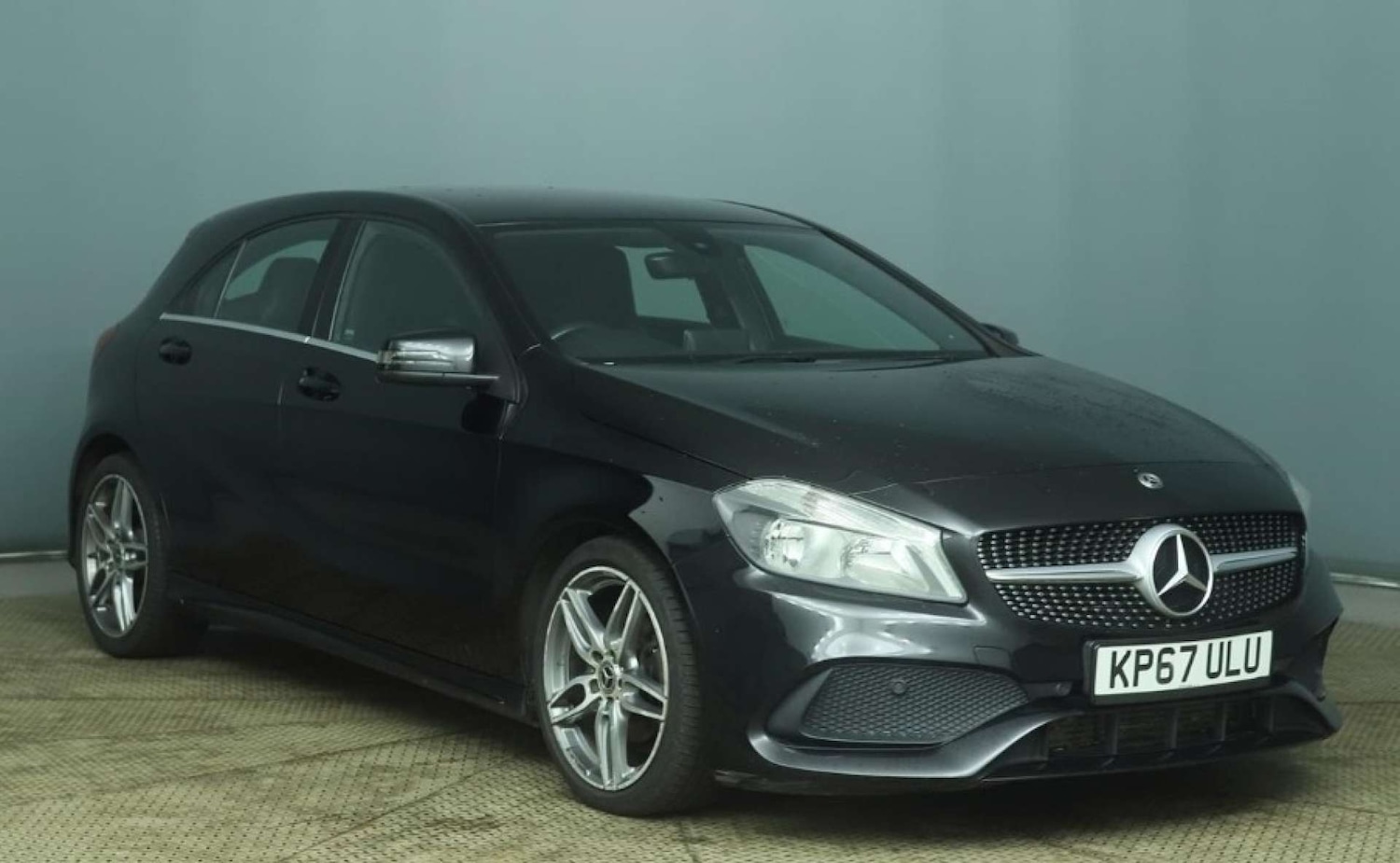 Used Mercedes-Benz A-Class 2017 for sale - 76623851: Photo 1